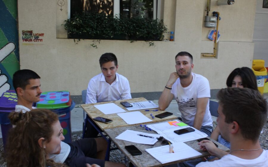 Voluntariatul ca experiență profesională: ce spune legea și cum îl valorifici